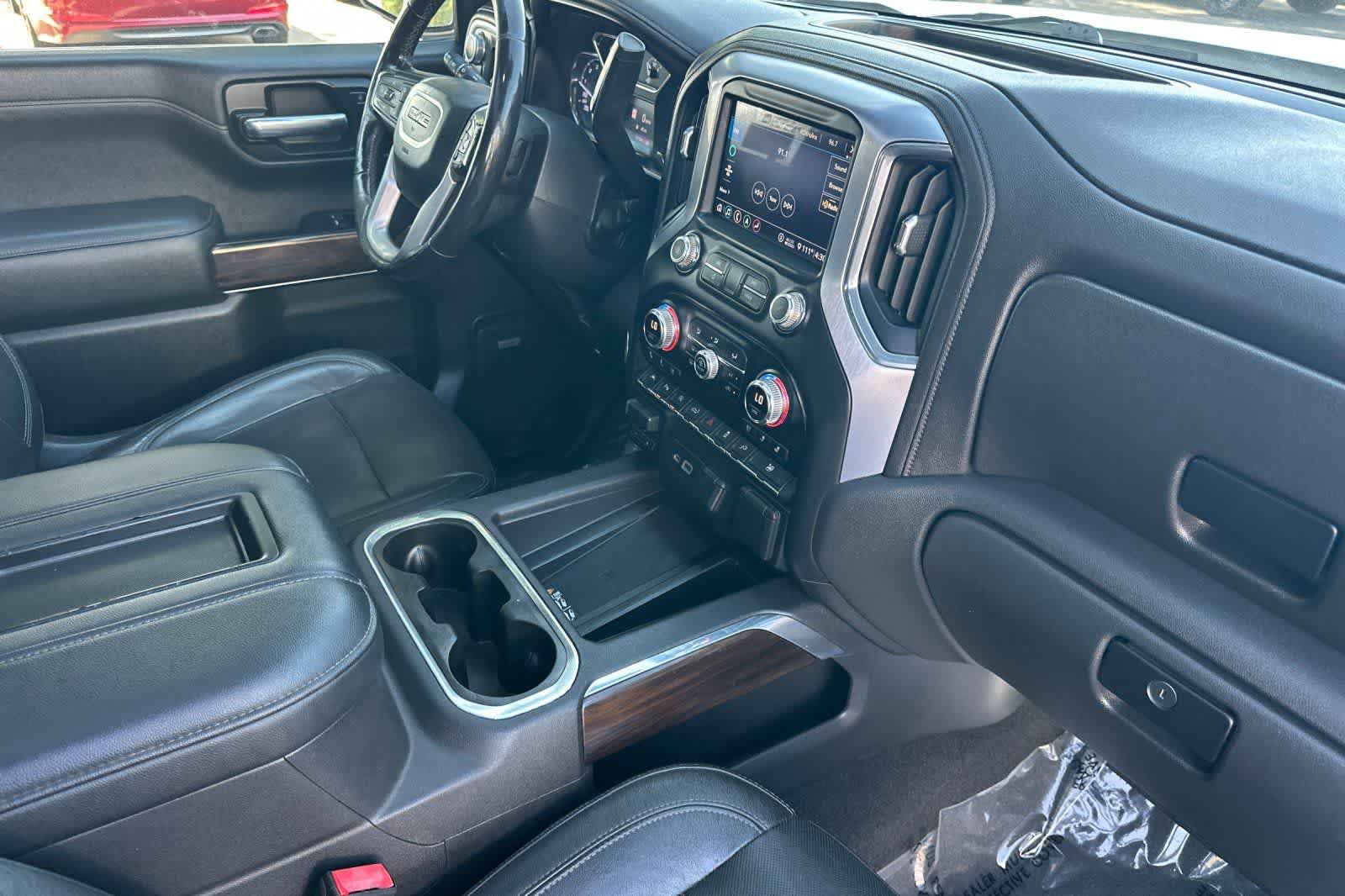 Used 2020 GMC Sierra 1500 SLT w/ SLT Premium Plus Package AWD/4WD image 18