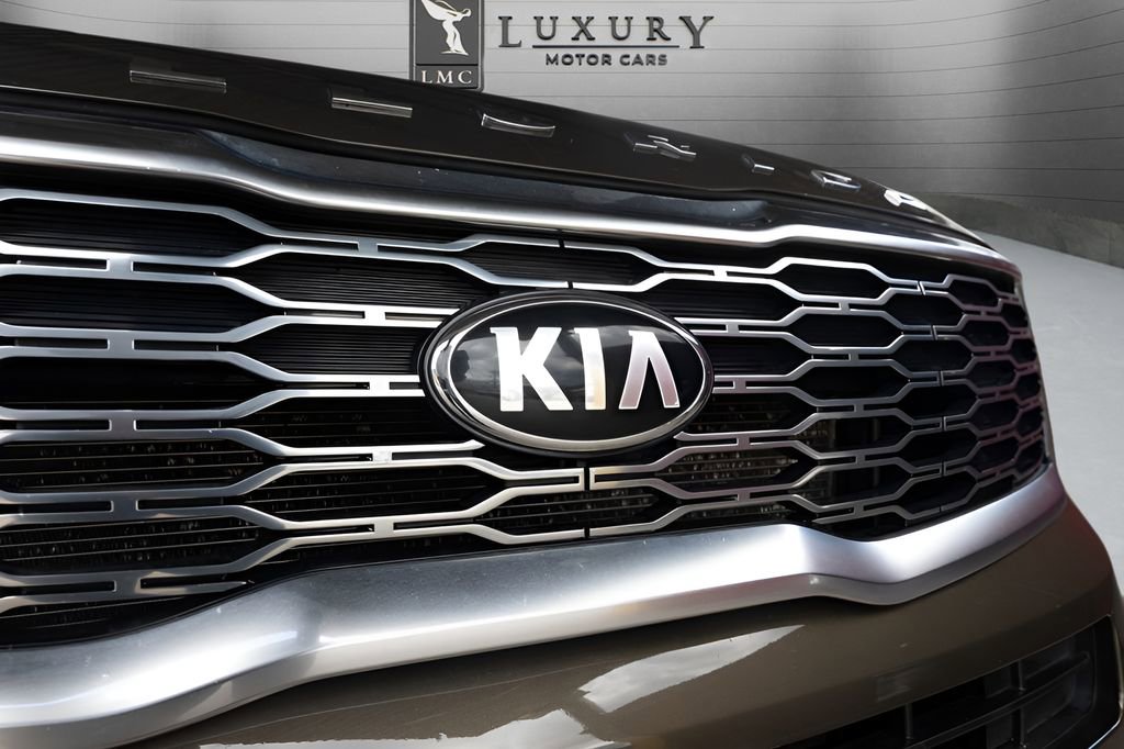 Used 2020 Kia Telluride S w/ S 8 Passenger Seating Package AWD/4WD image 14