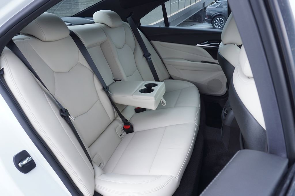 Certified 2023 Cadillac CT4 Premium Luxury image 9