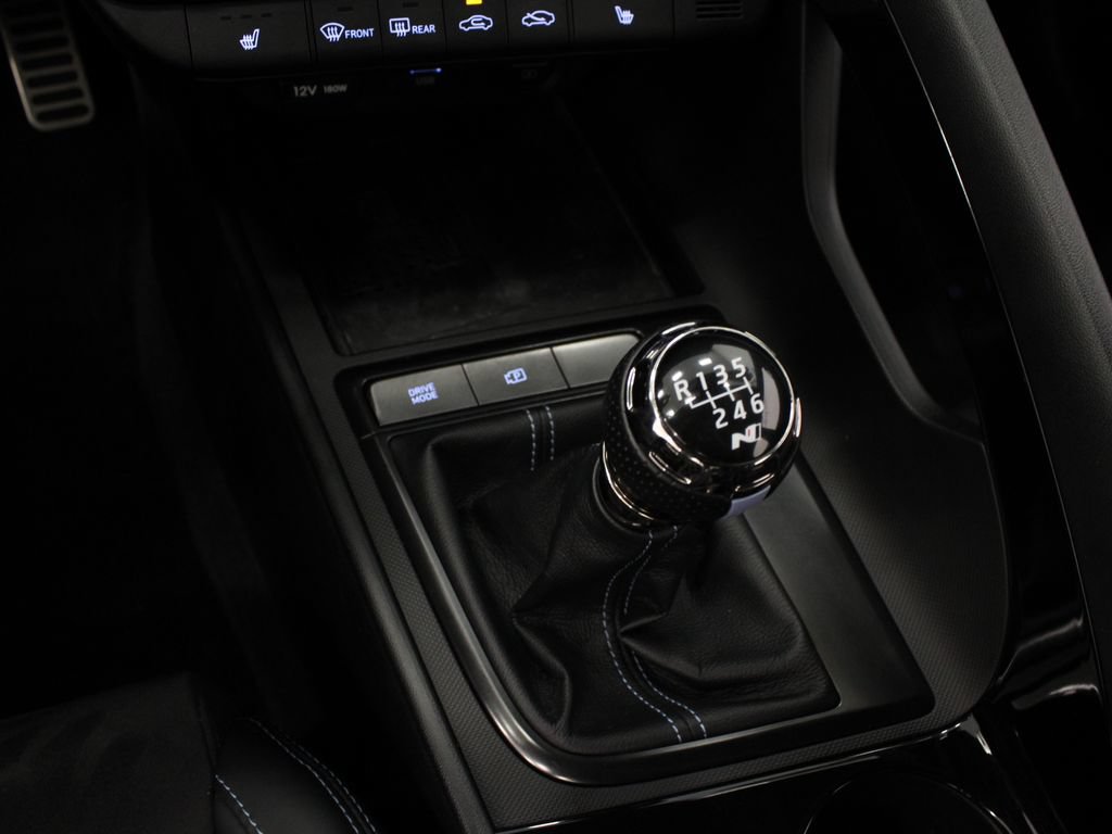 Used 2022 Hyundai Elantra N FWD image 25