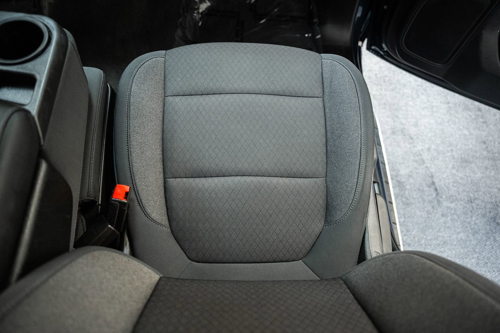 Used 2020 Chevrolet Silverado 1500 LT w/ All-Star Edition AWD/4WD image 37