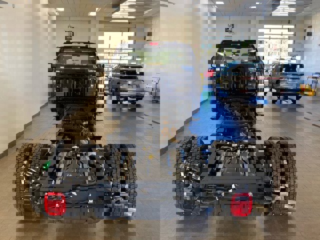 New 2024 Ford F550 4x4 Regular Cab Super Duty image 6