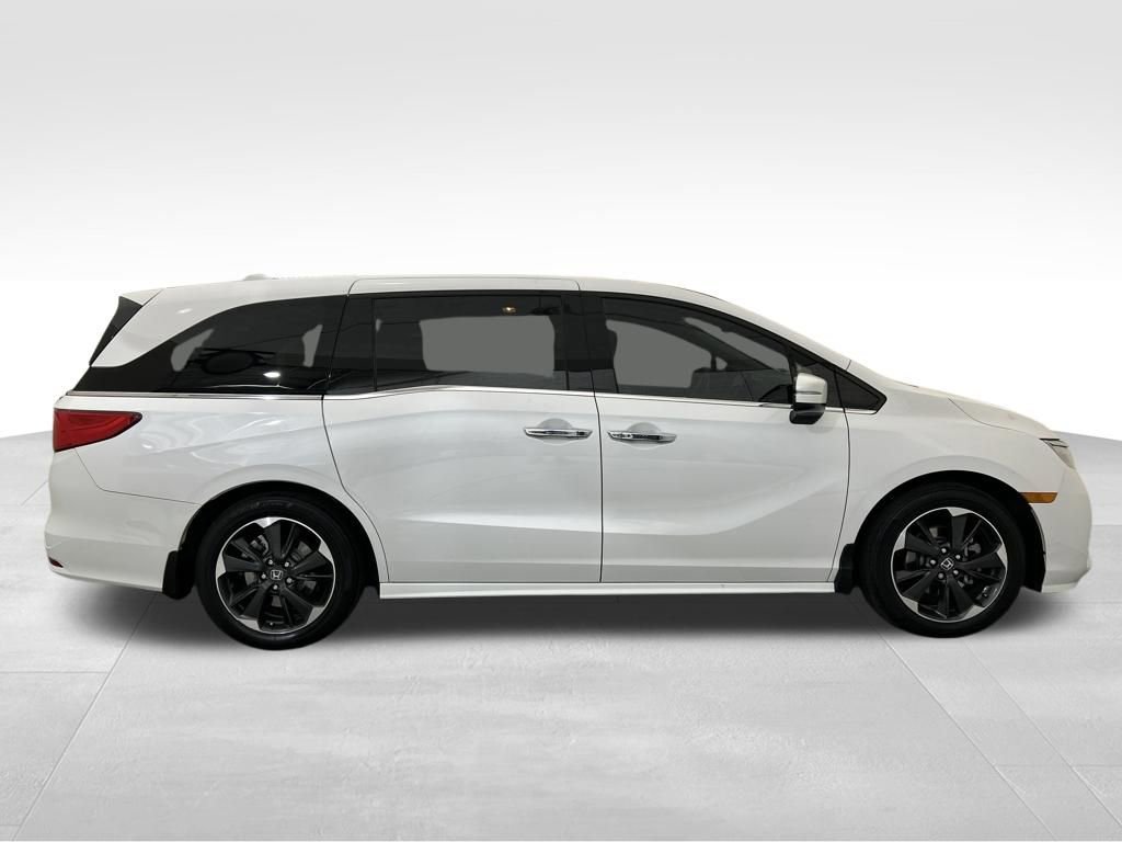 Used 2024 Honda Odyssey Elite image 6