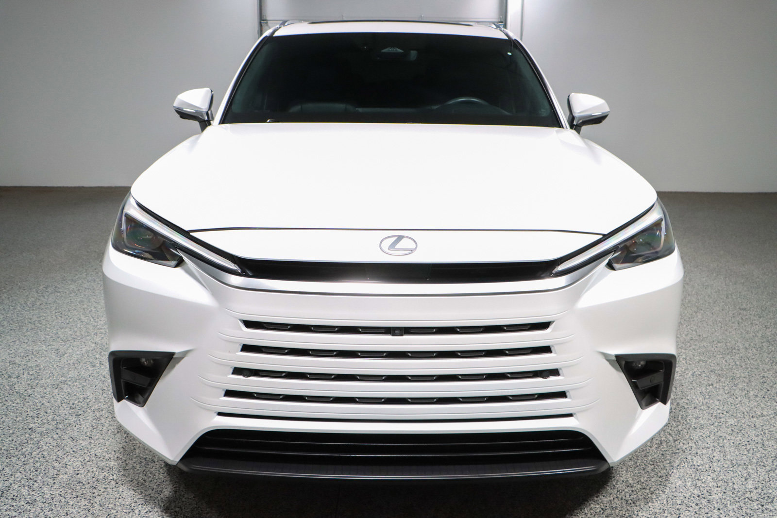 Used 2025 Lexus TX 350 AWD w/ Technology Package image 4