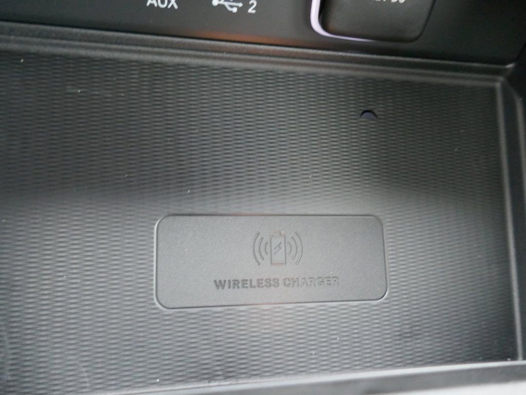 New 2025 Jeep Grand Cherokee Altitude image 19