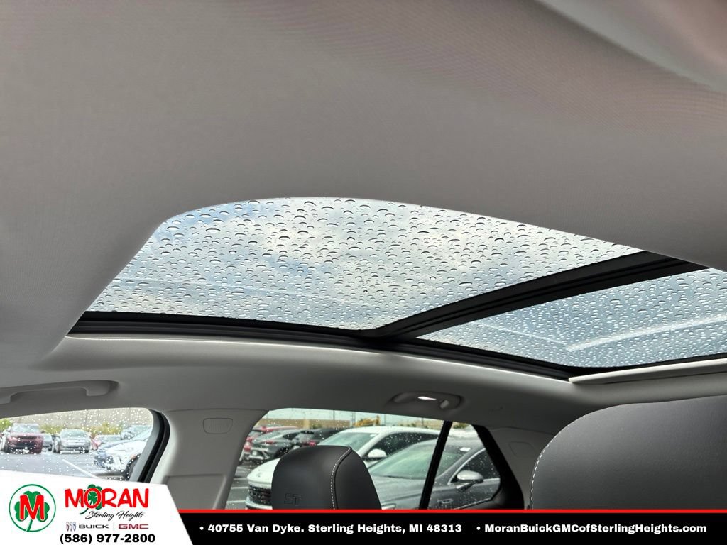 Certified 2024 Buick Envision Sport Touring AWD/4WD image 18