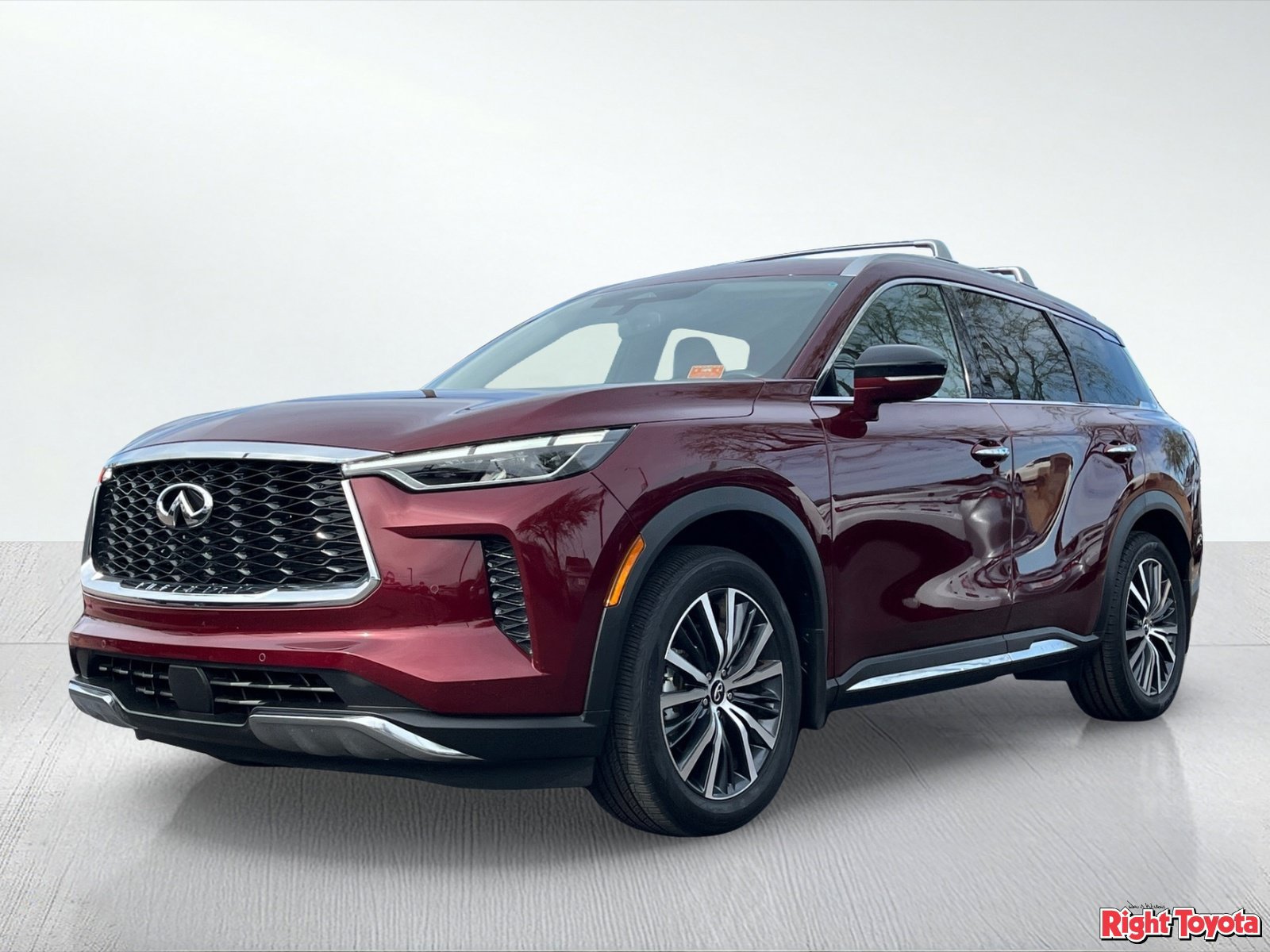 Used 2022 INFINITI QX60 Sensory w/ Cargo Package AWD/4WD image 2