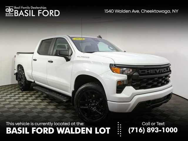 Used 2024 Chevrolet Silverado 1500 Custom image 1