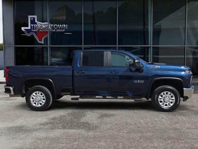 Used 2022 Chevrolet Silverado 2500 LT w/ Texas Edition AWD/4WD image 2