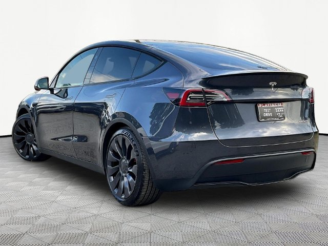 Used 2024 Tesla Model Y Performance AWD/4WD image 7