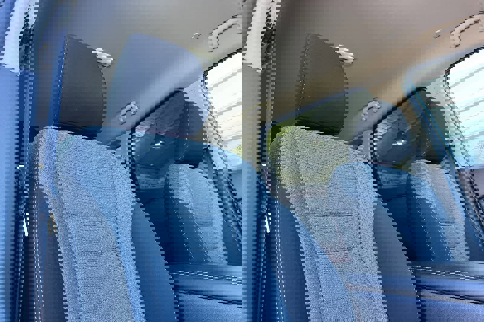 Certified 2023 Nissan Rogue SV image 17