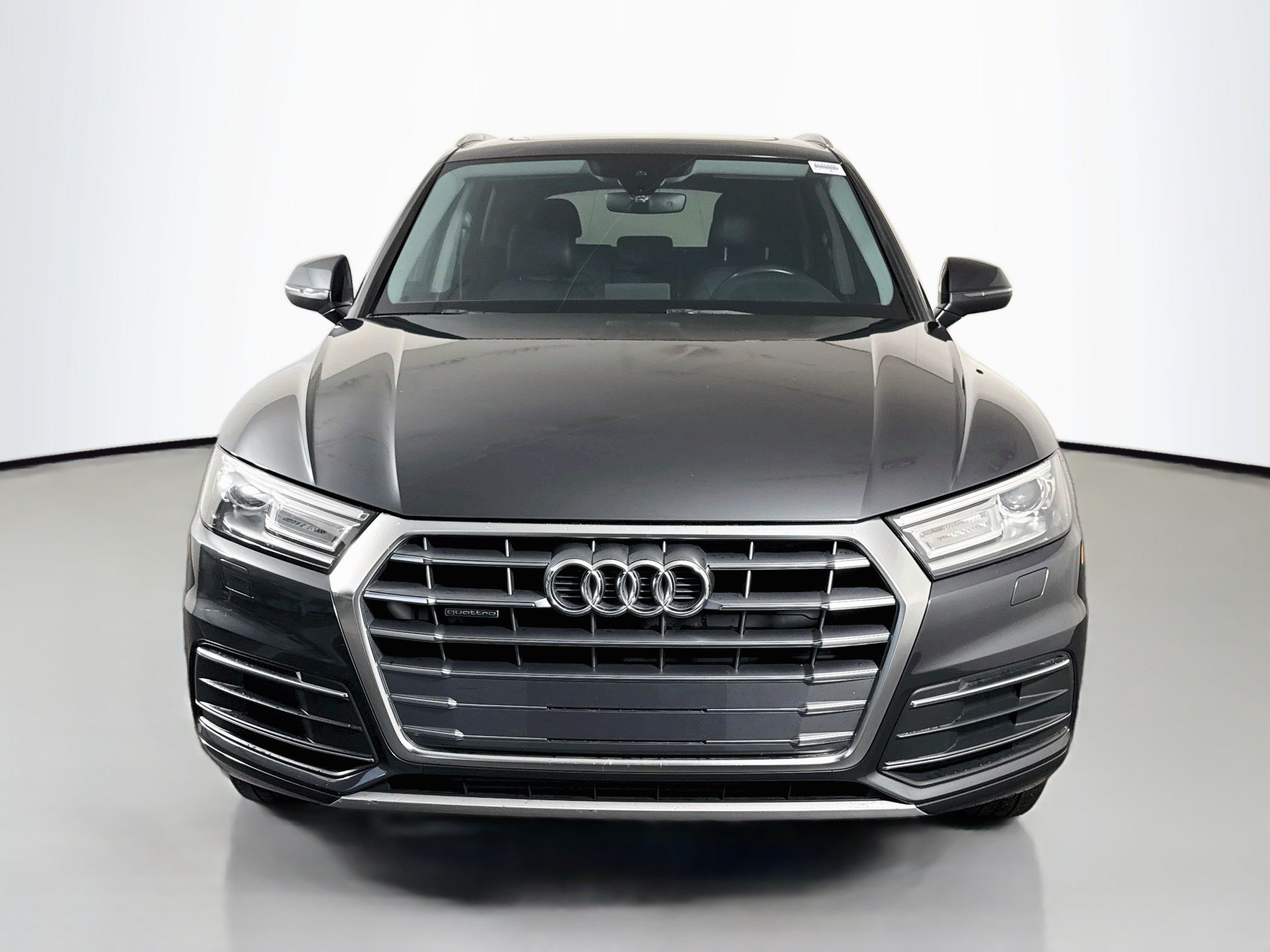 Used 2019 Audi Q5 2.0T Premium w/ Convenience Package AWD/4WD image 2