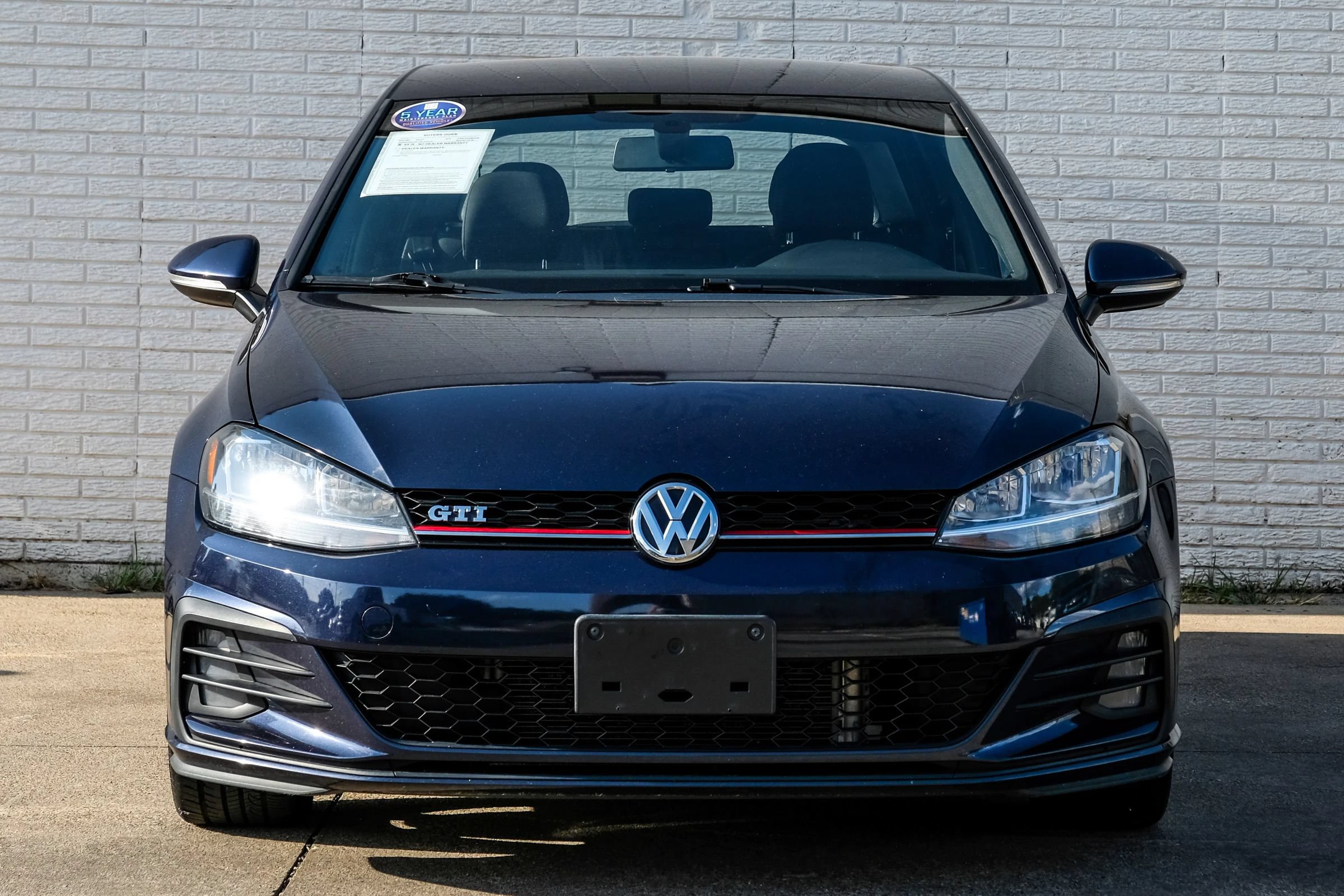 Used 2018 Volkswagen GTI SE FWD image 4