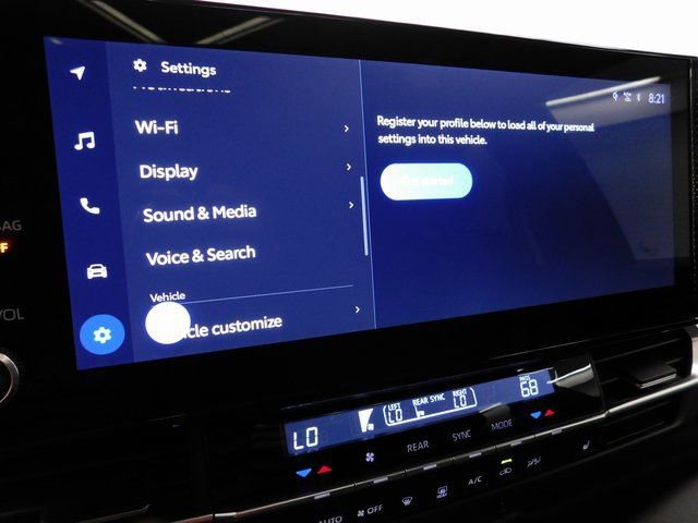 Used 2025 Toyota Sienna XSE image 55