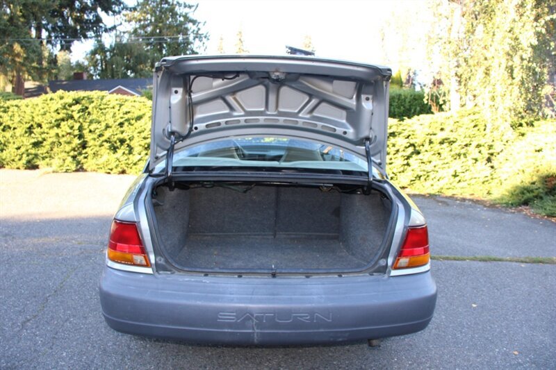 Used 1996 Saturn S-Series SL FWD image 16