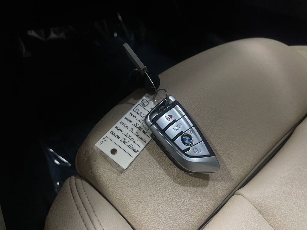 Used 2020 BMW 330i Sedan w/ Convenience Package image 36