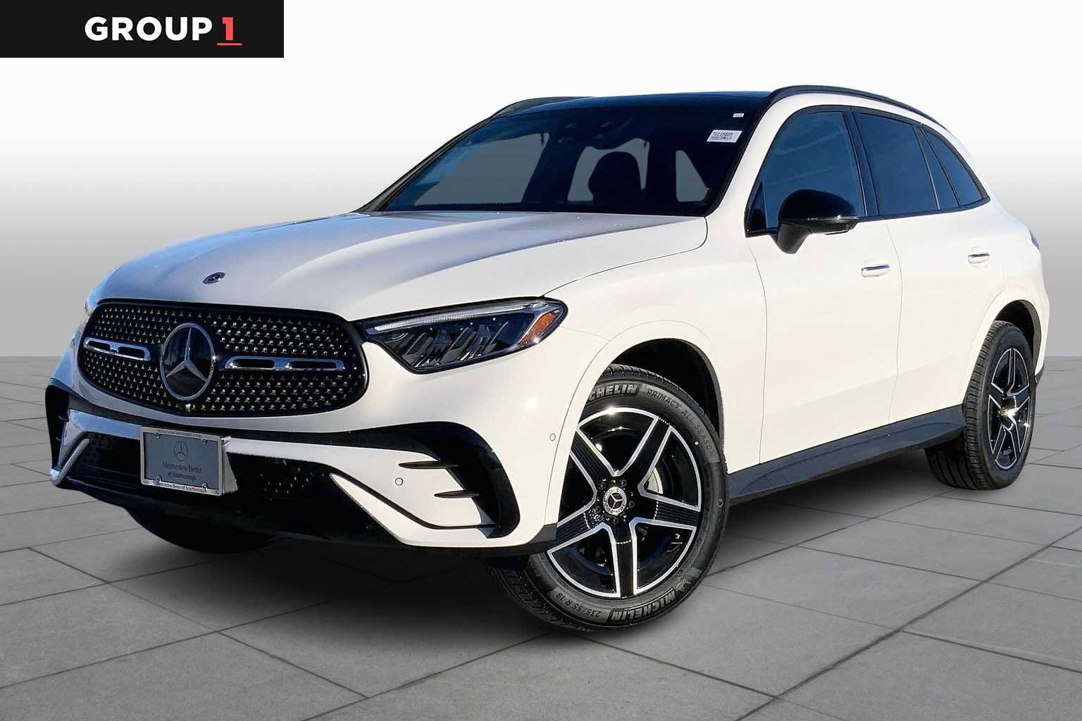 Used 2026 Mercedes-Benz GLC 300 4MATIC image 1