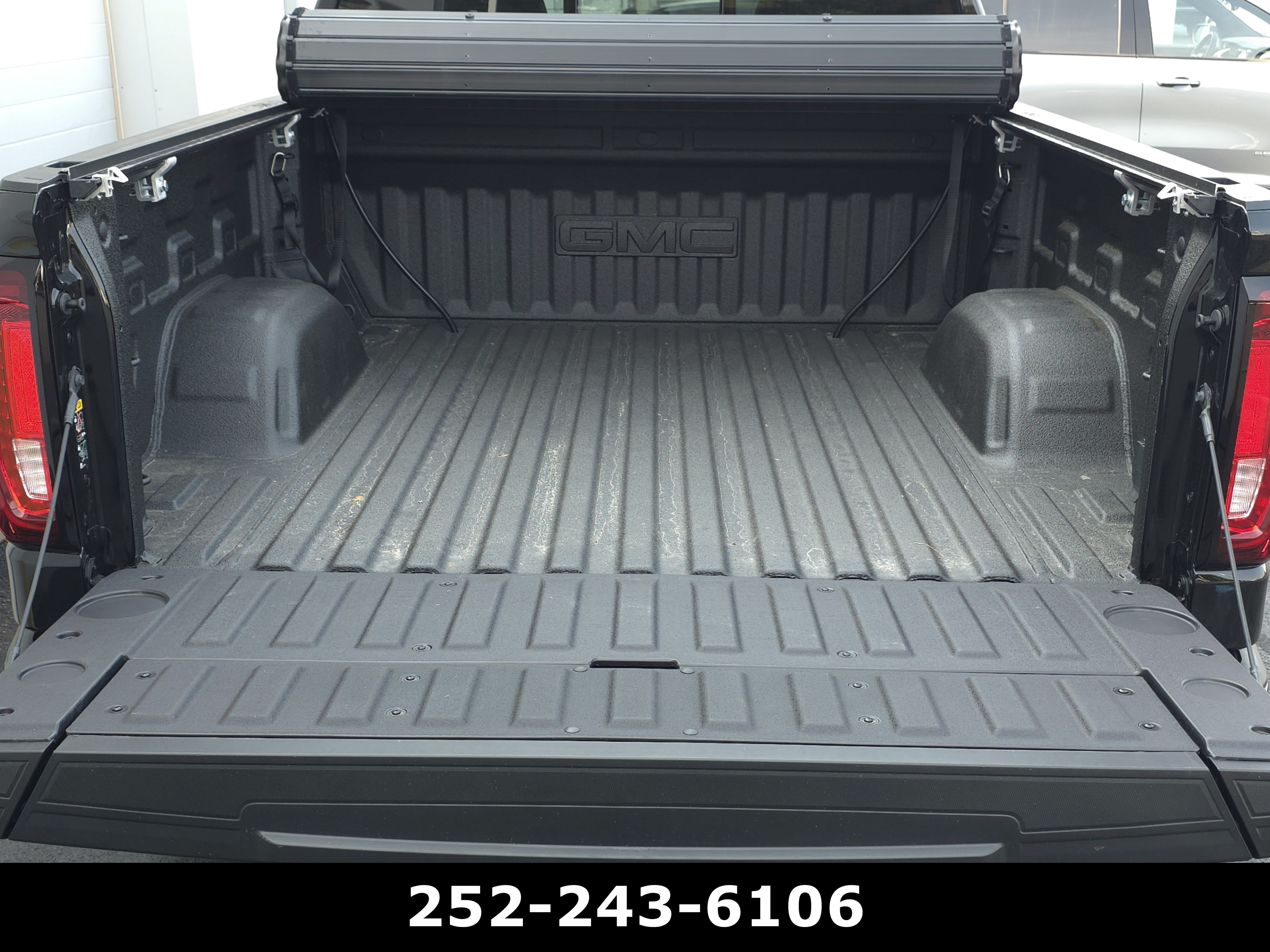 Used 2026 GMC Sierra 1500 AT4 w/ AT4 Premium Package AWD/4WD image 34