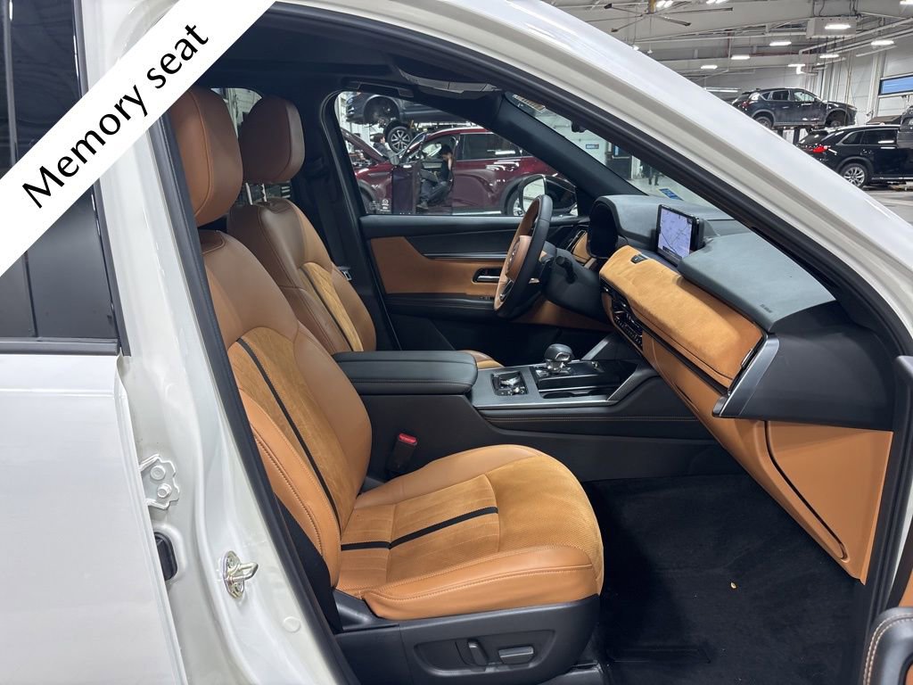 Certified 2025 MAZDA CX-70 3.3 Turbo S w/ Premium Plus image 14