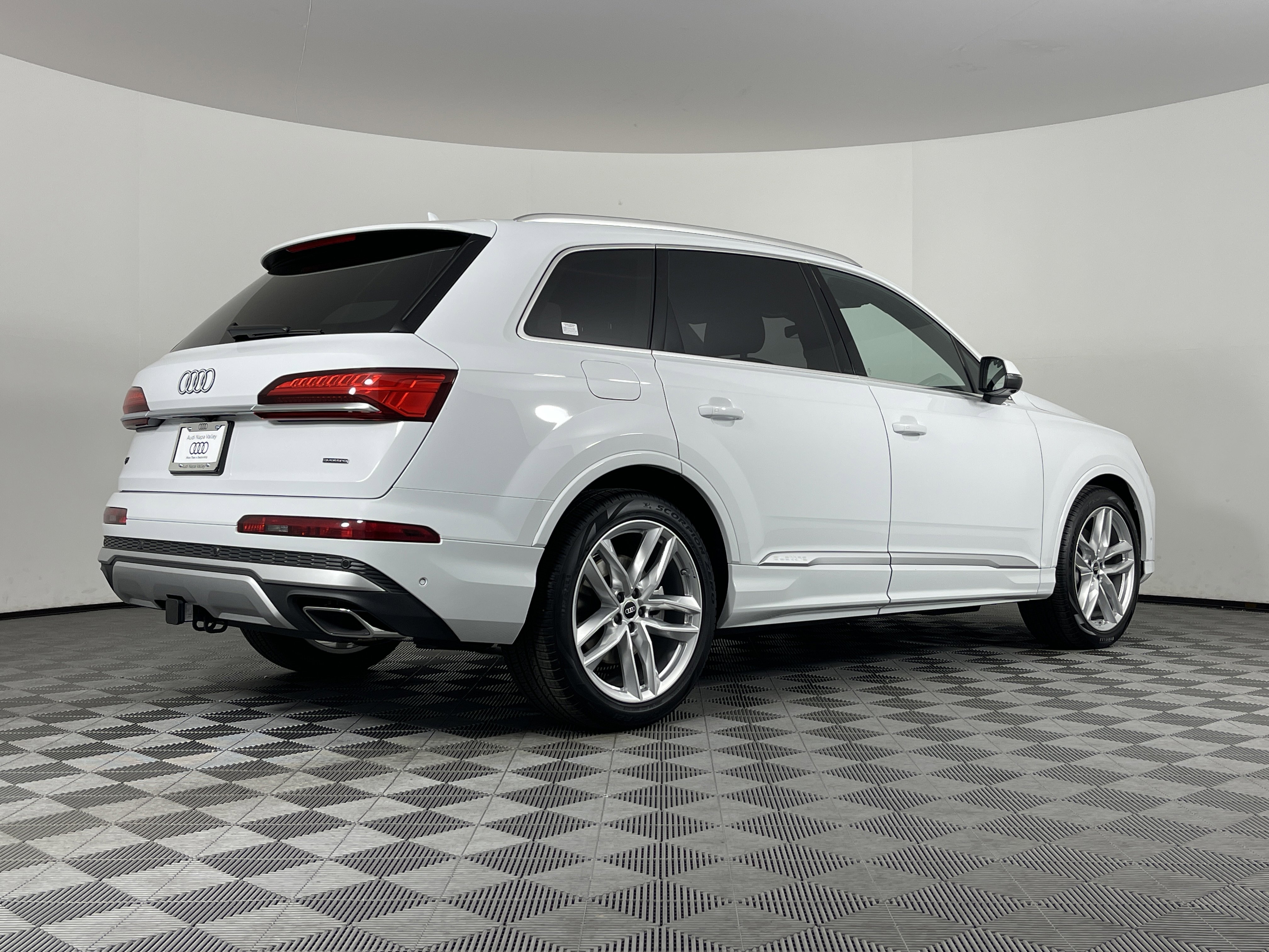 New 2025 Audi Q7 3.0T Premium Plus image 16
