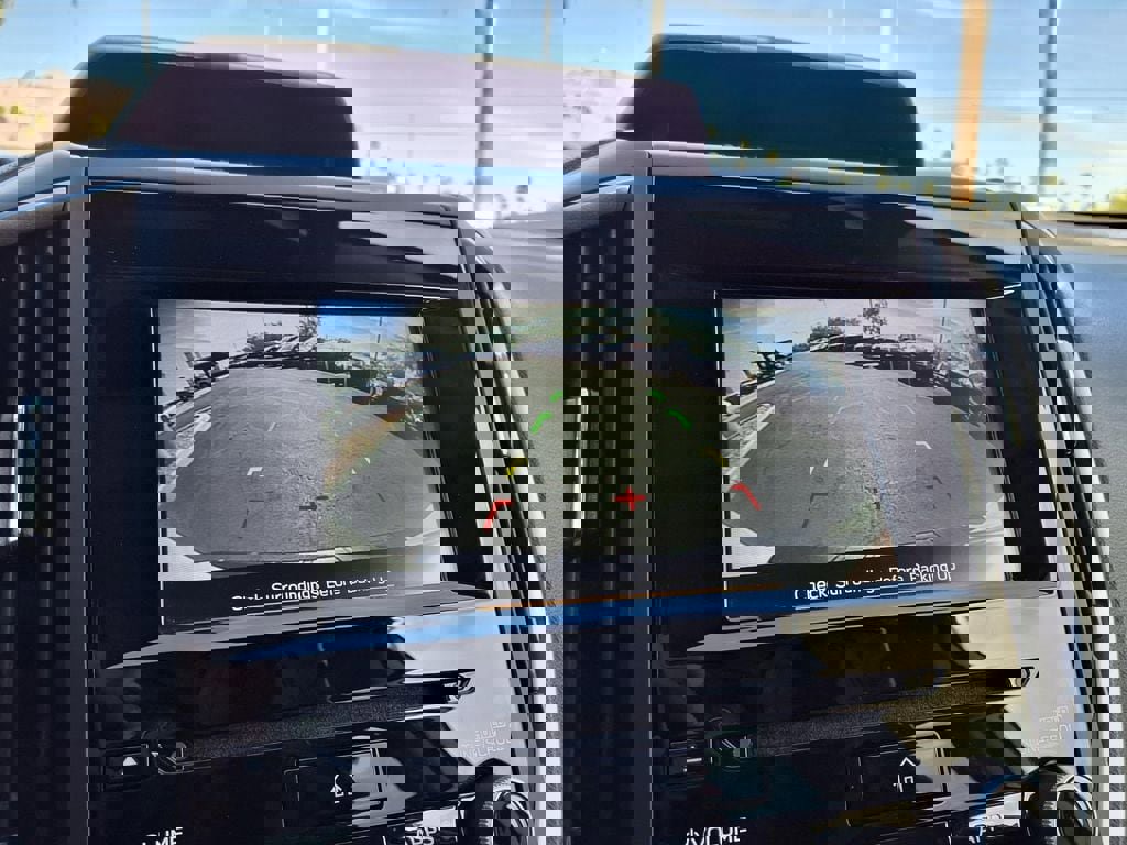 Used 2023 Subaru Forester Premium image 5