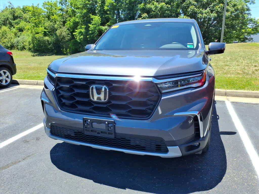 Certified 2023 Honda Pilot EX-L image 4