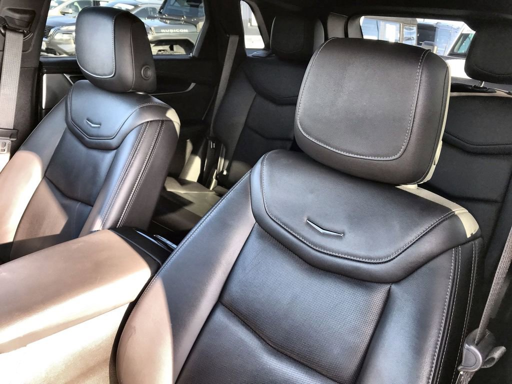 Used 2024 Cadillac XT5 Premium Luxury AWD/4WD image 11