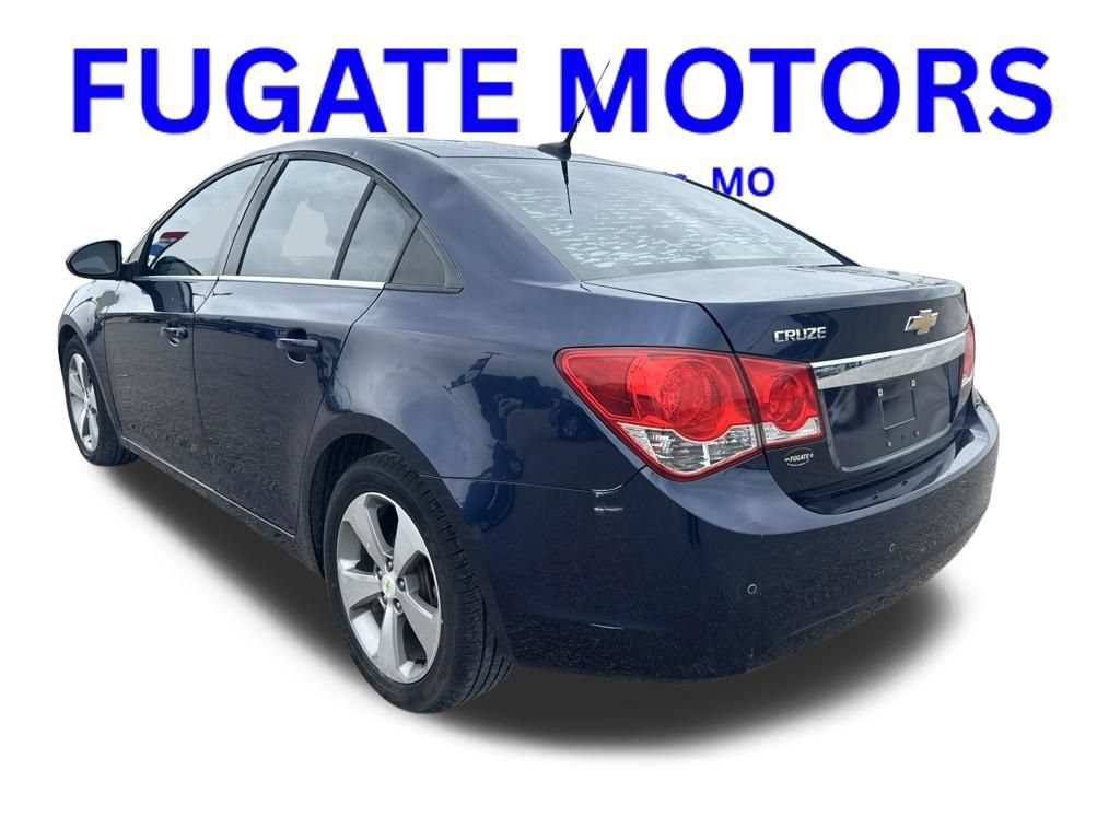 Used 2011 Chevrolet Cruze LT FWD image 3