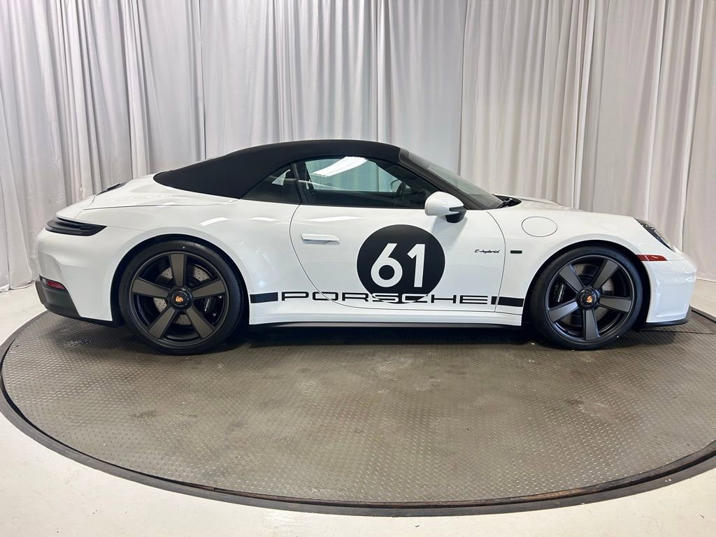 New 2026 Porsche 911 GTS RWD image 36