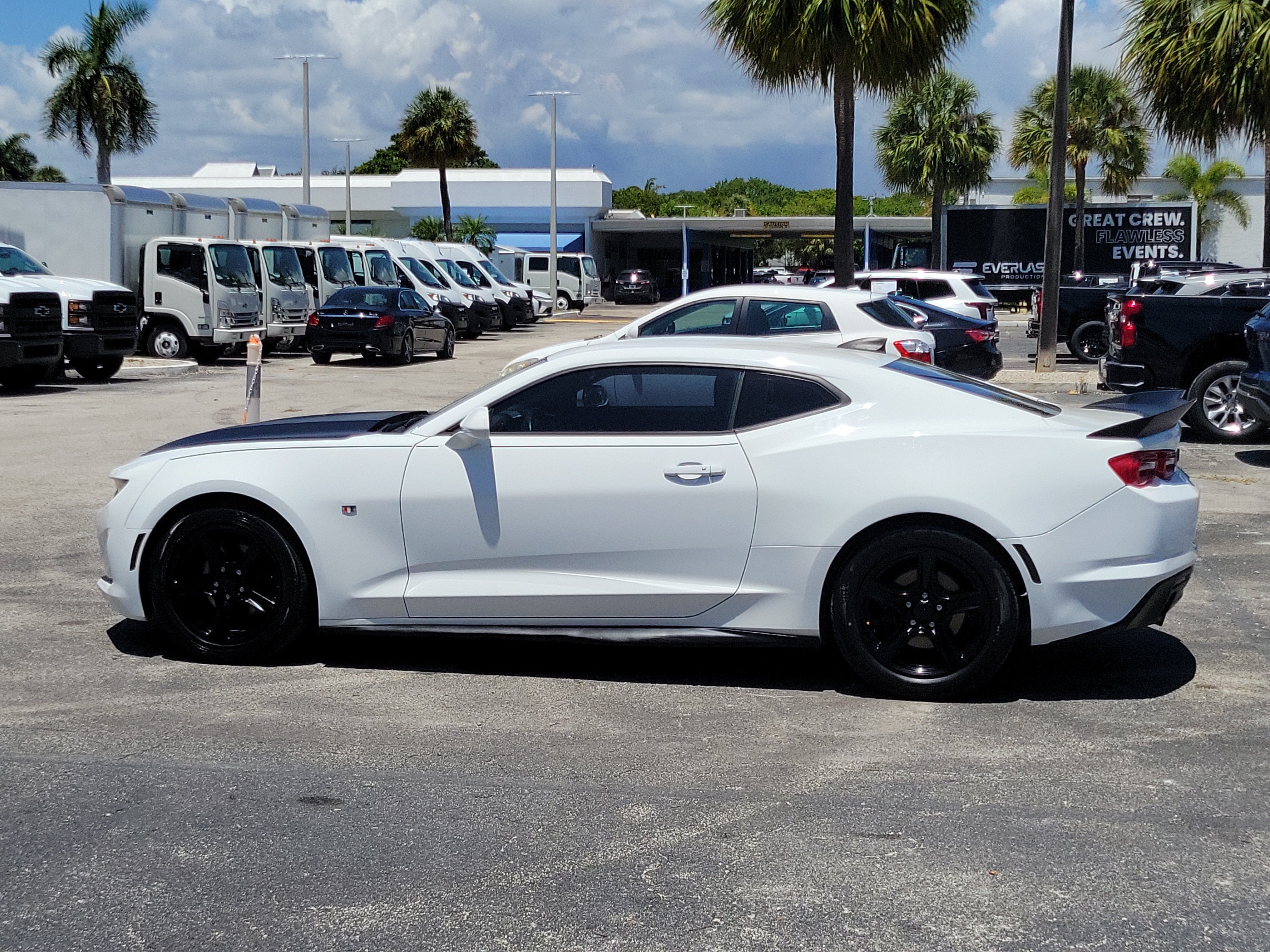 Used 2019 Chevrolet Camaro LT RWD image 6