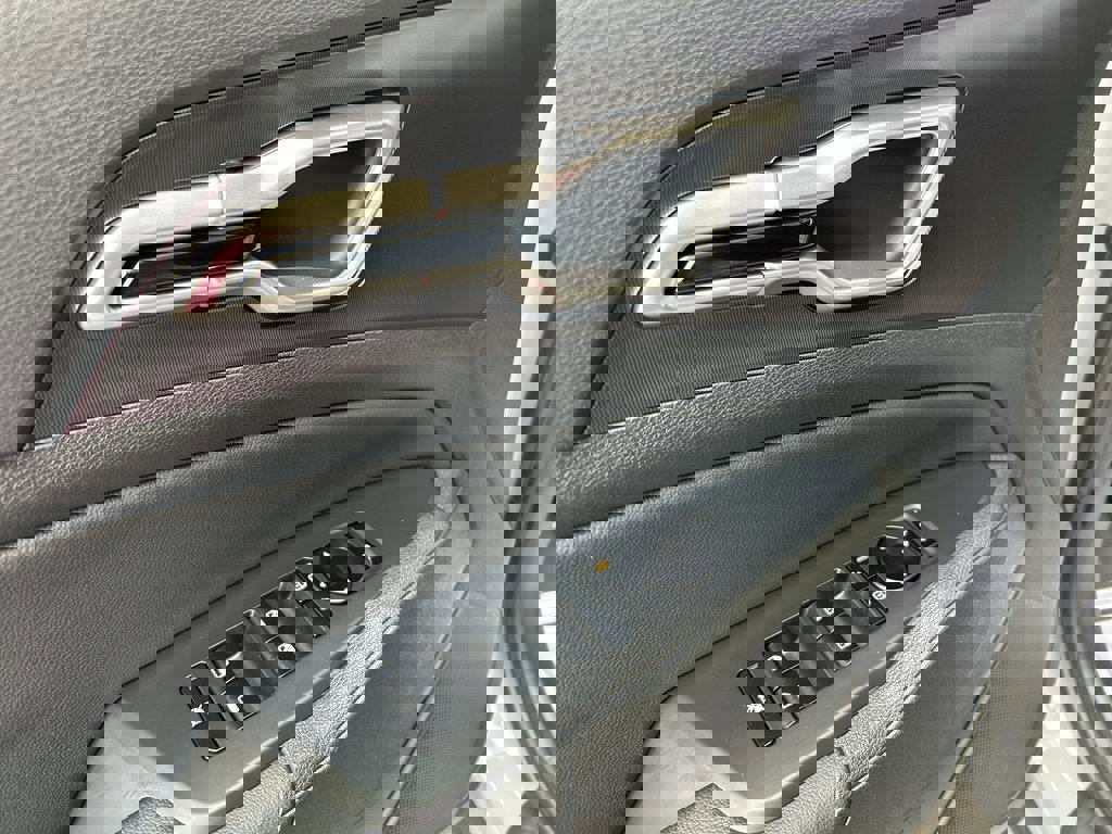 New 2026 Kia Sportage AWD Hybrid image 17