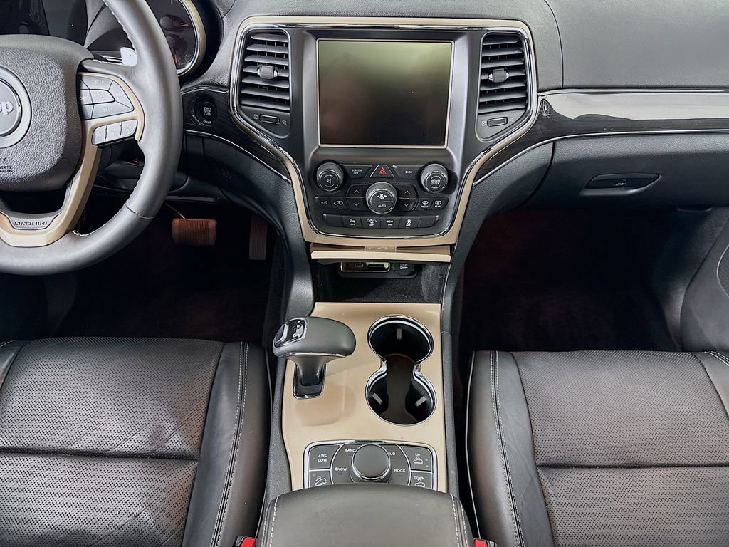 Used 2015 Jeep Grand Cherokee Overland w/ Advanced Technology Group image 14