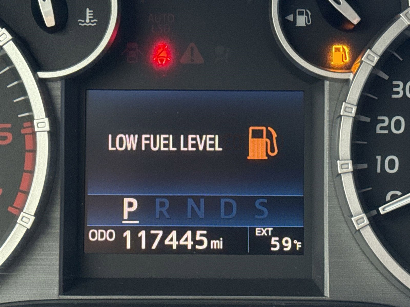 Used 2015 Toyota Tundra Platinum image 23