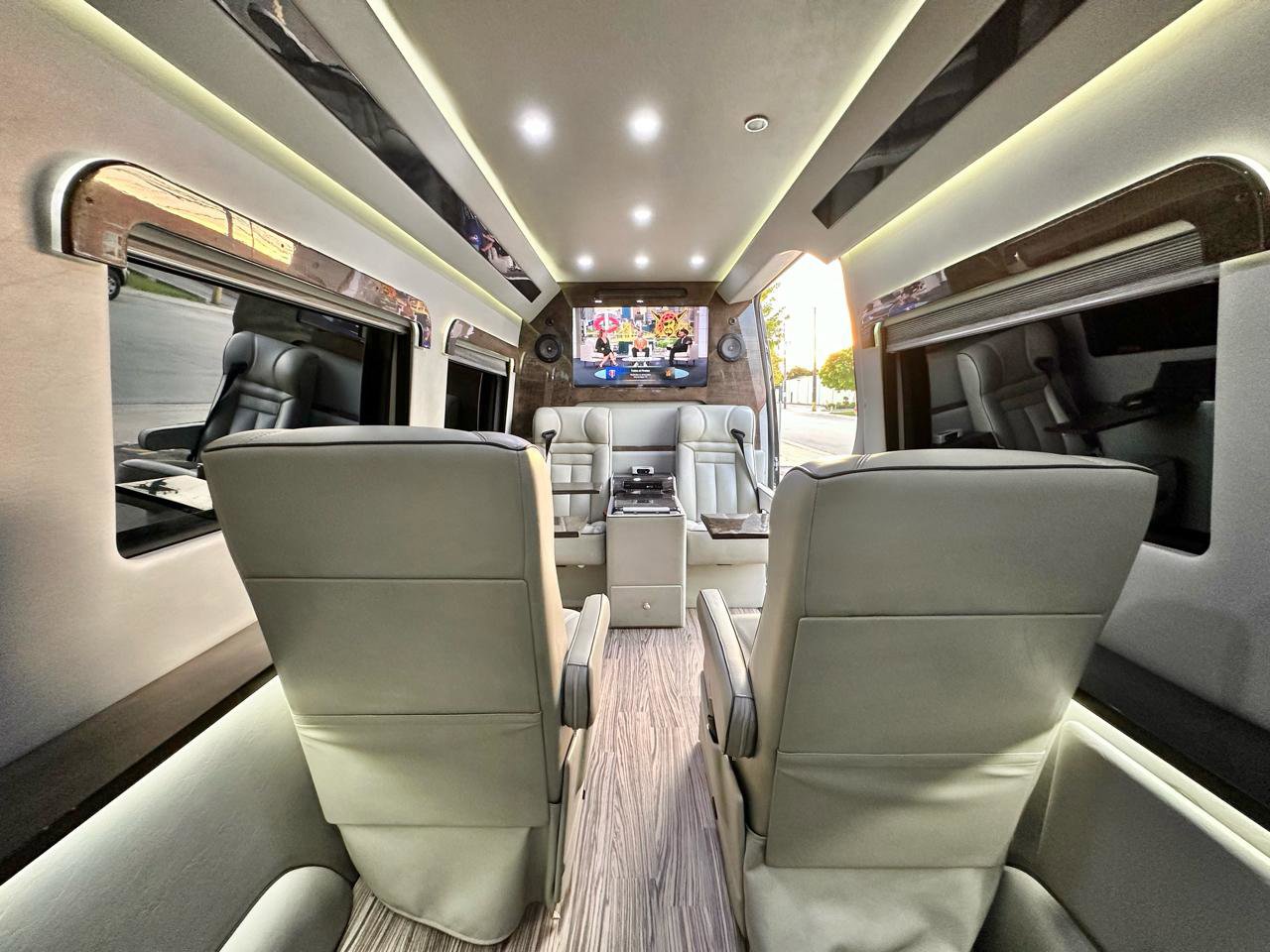 Used 2015 Mercedes-Benz Sprinter 2500 w/ Active Safety Plus Package image 63