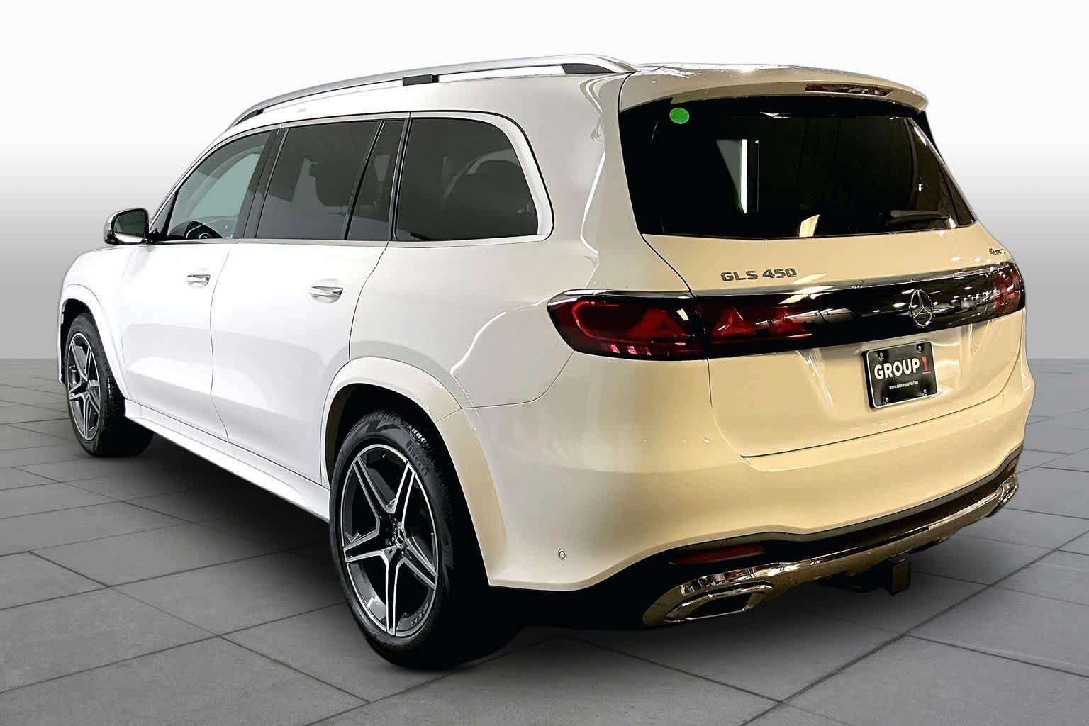 New 2027 Mercedes-Benz GLS 450 4MATIC image 4
