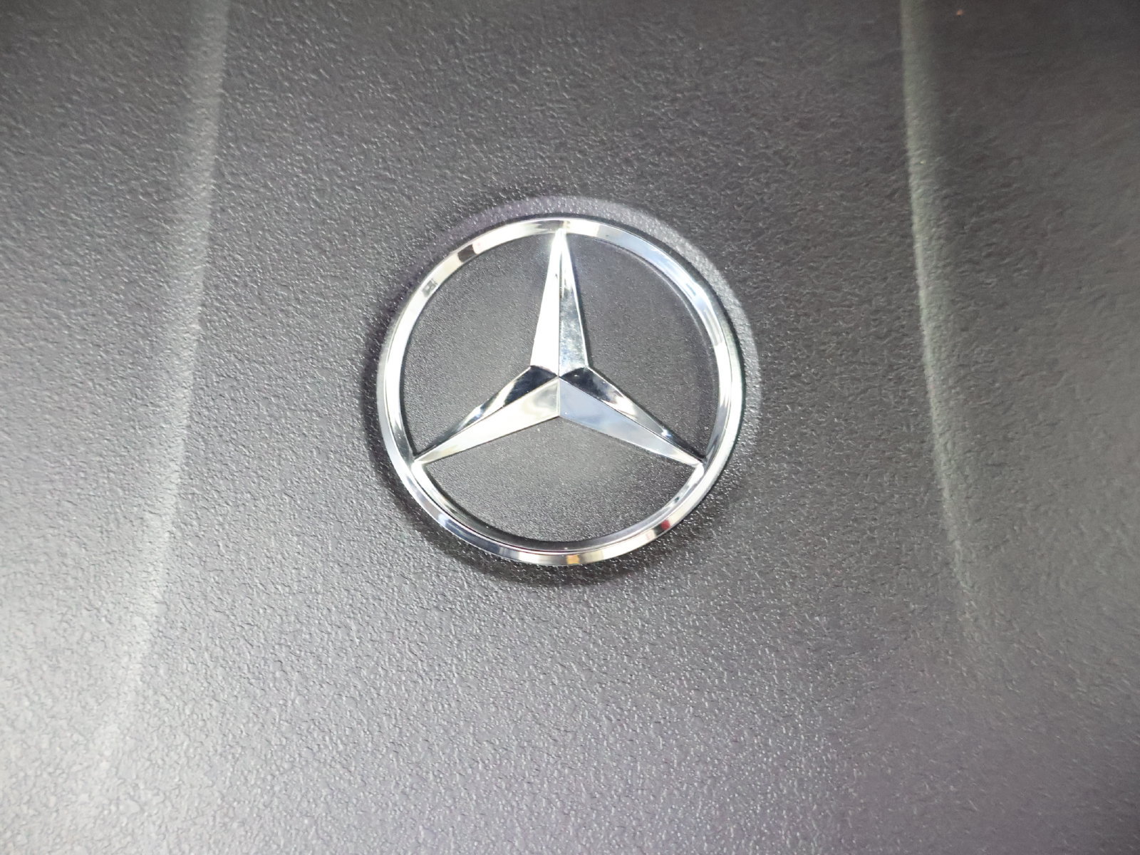 Used 2025 Mercedes-Benz C 300 4MATIC Sedan image 23