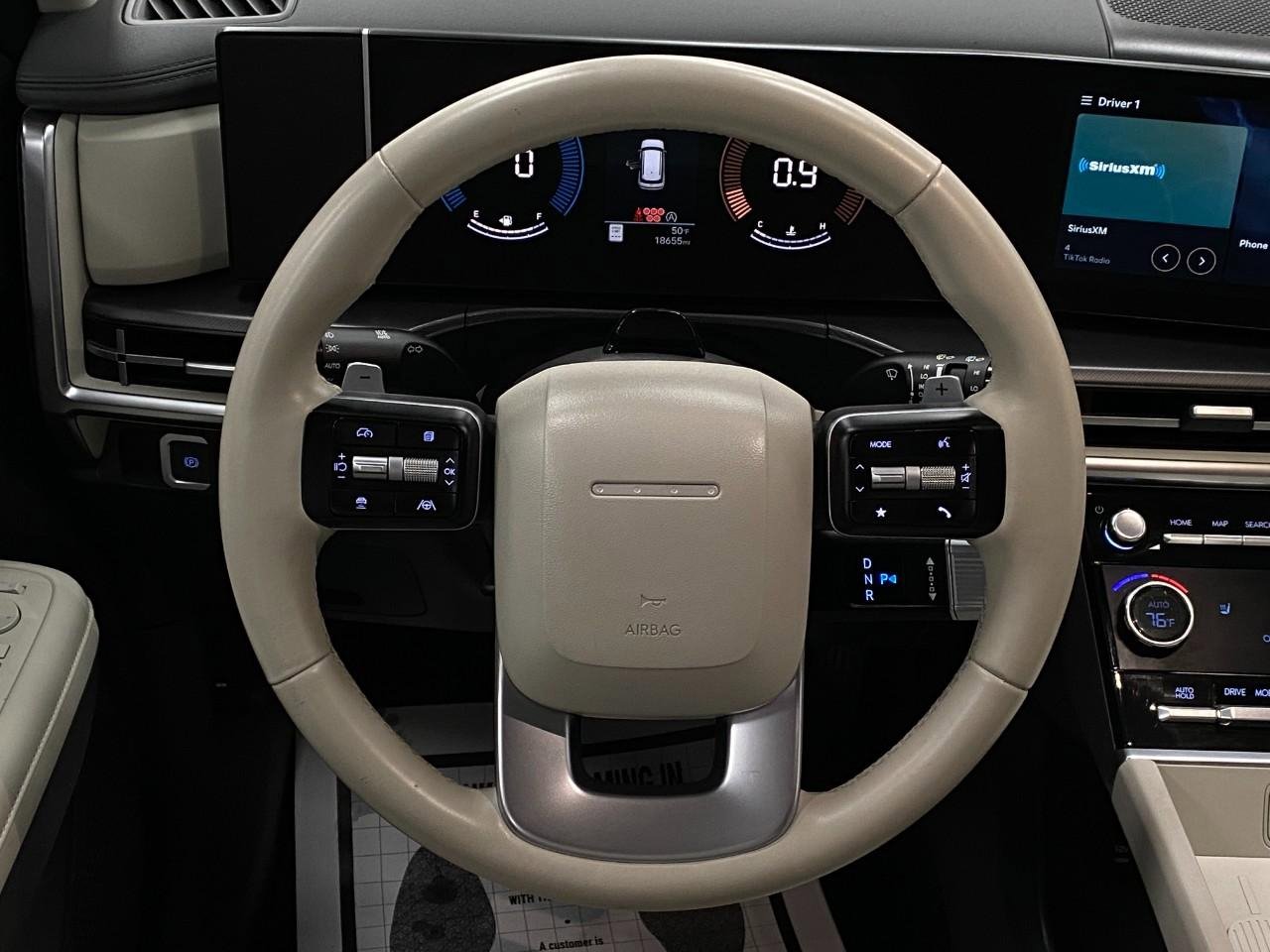 Certified 2025 Hyundai Santa Fe SEL image 15