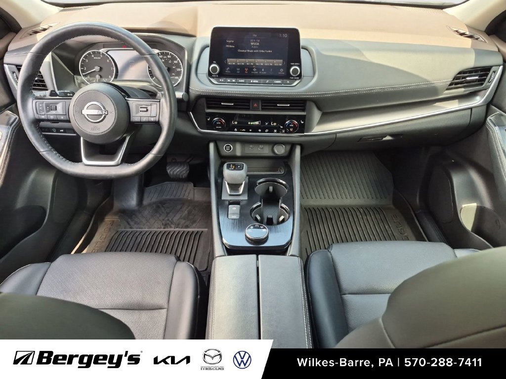Used 2023 Nissan Rogue SV w/ SV Premium B Package AWD/4WD image 36