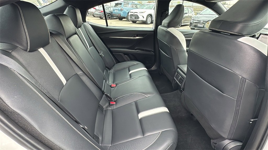 Certified 2025 Toyota Camry SE image 41