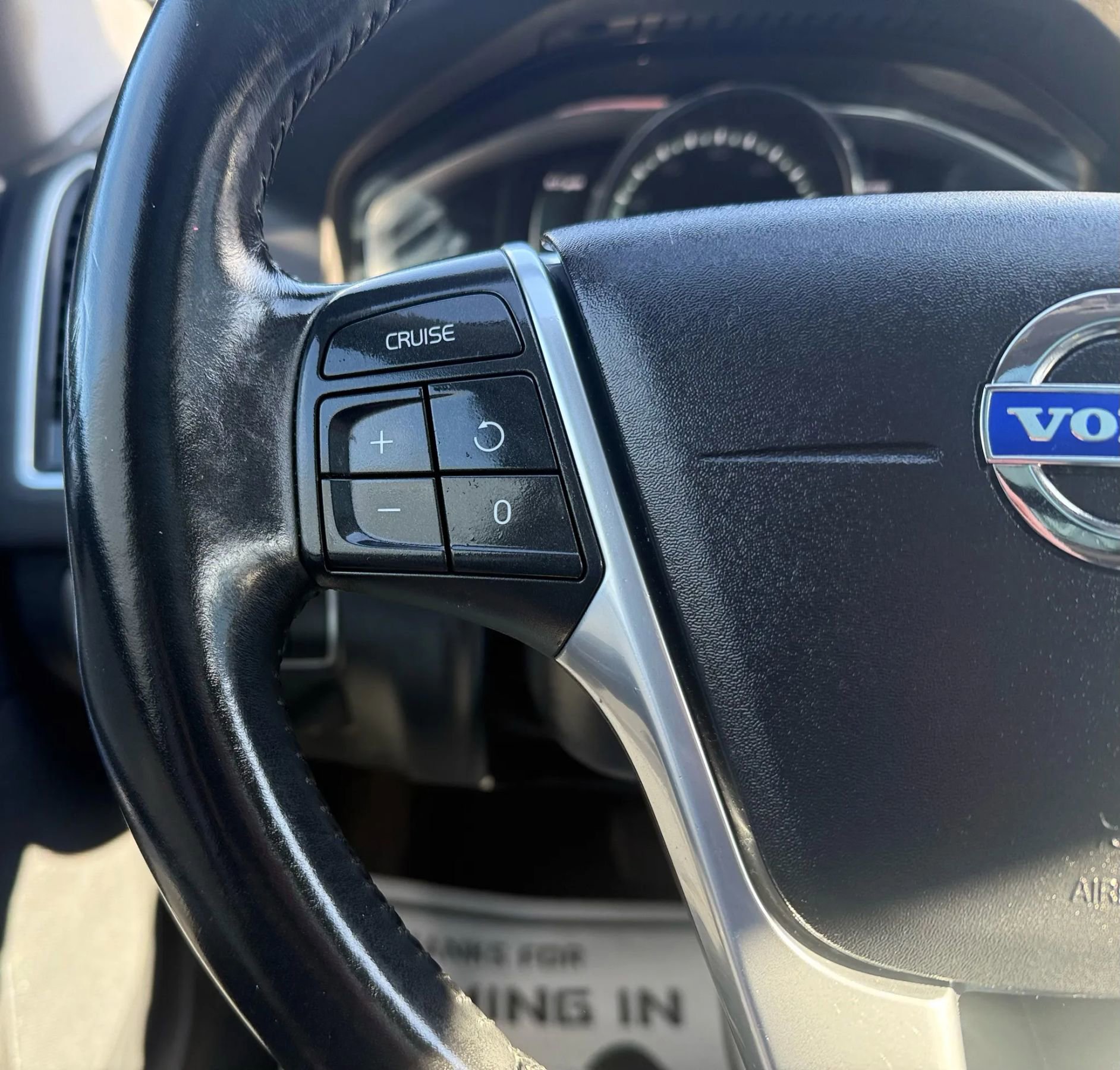 Used 2017 Volvo XC60 T5 Dynamic w/ Preferred Option Package image 14