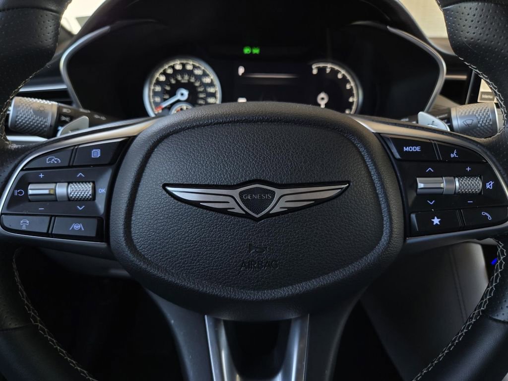 Used 2025 Genesis G70 2.5T AWD/4WD image 24