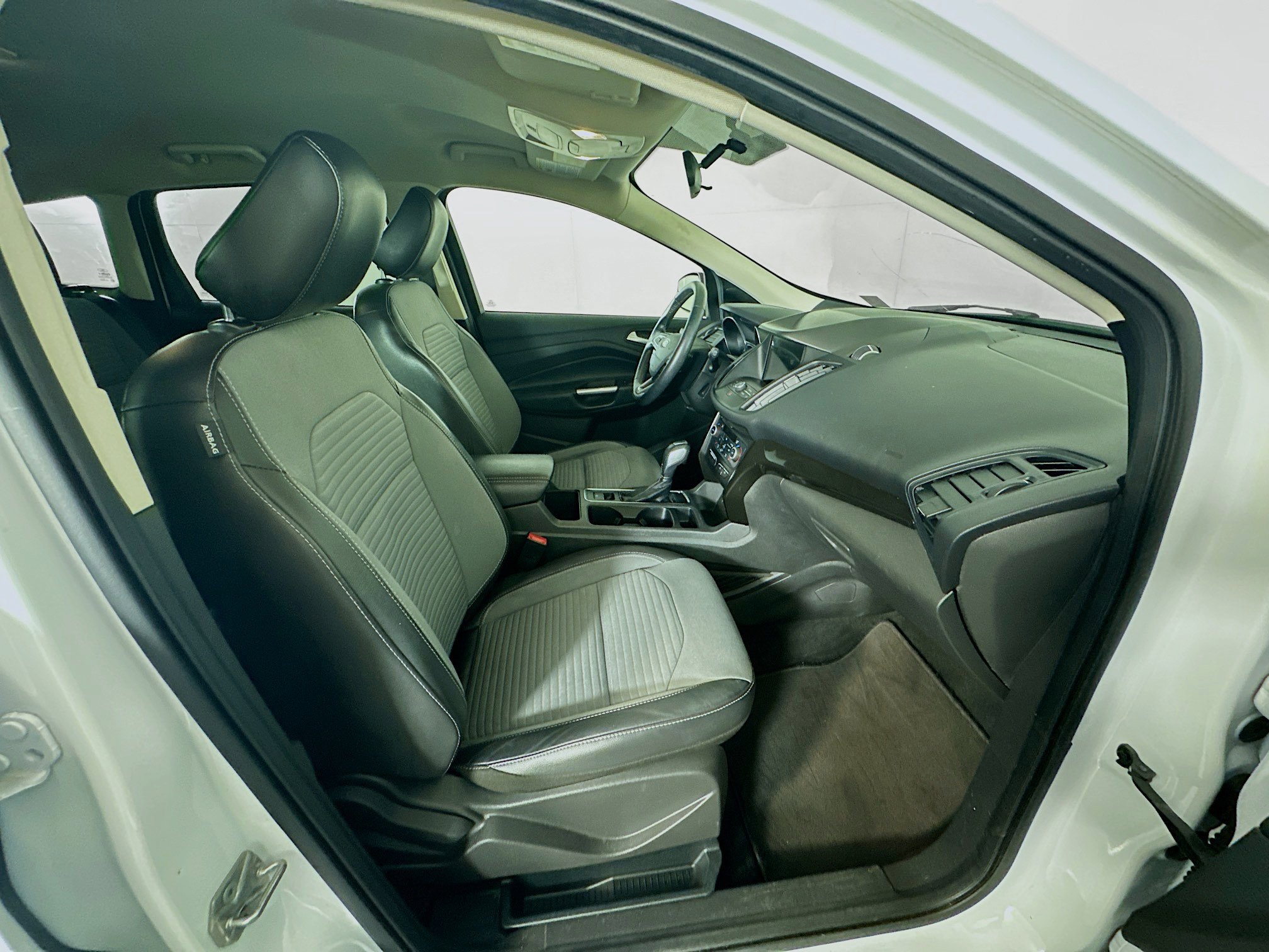 Used 2019 Ford Escape SE AWD/4WD image 31