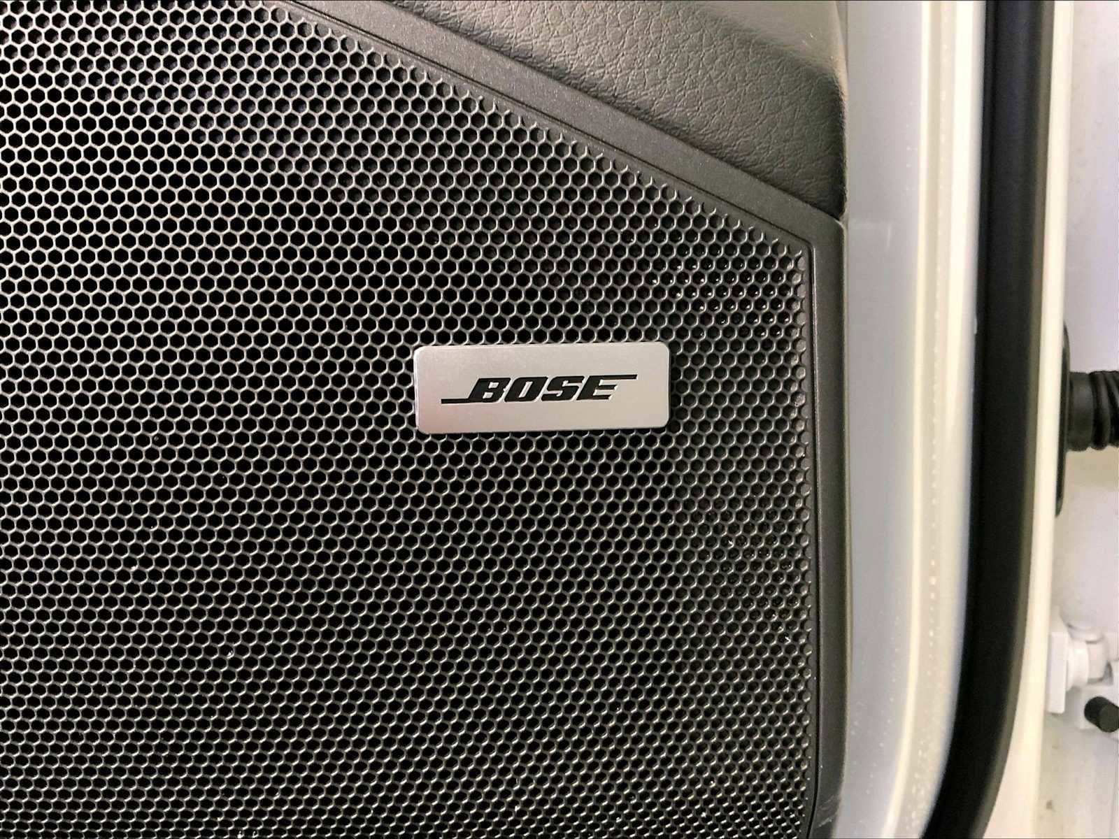 Certified 2024 Porsche Cayenne Coupe image 38