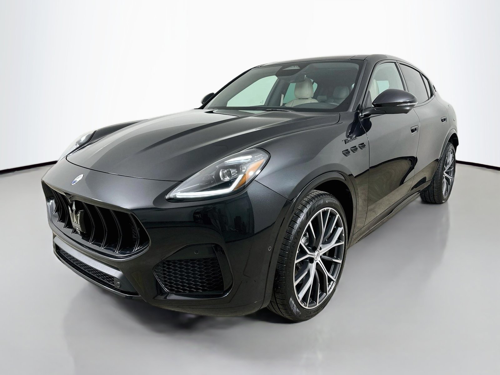 New 2026 Maserati Grecale Modena AWD/4WD image 1