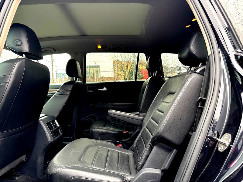 Used 2018 Volkswagen Atlas SEL Premium image 35