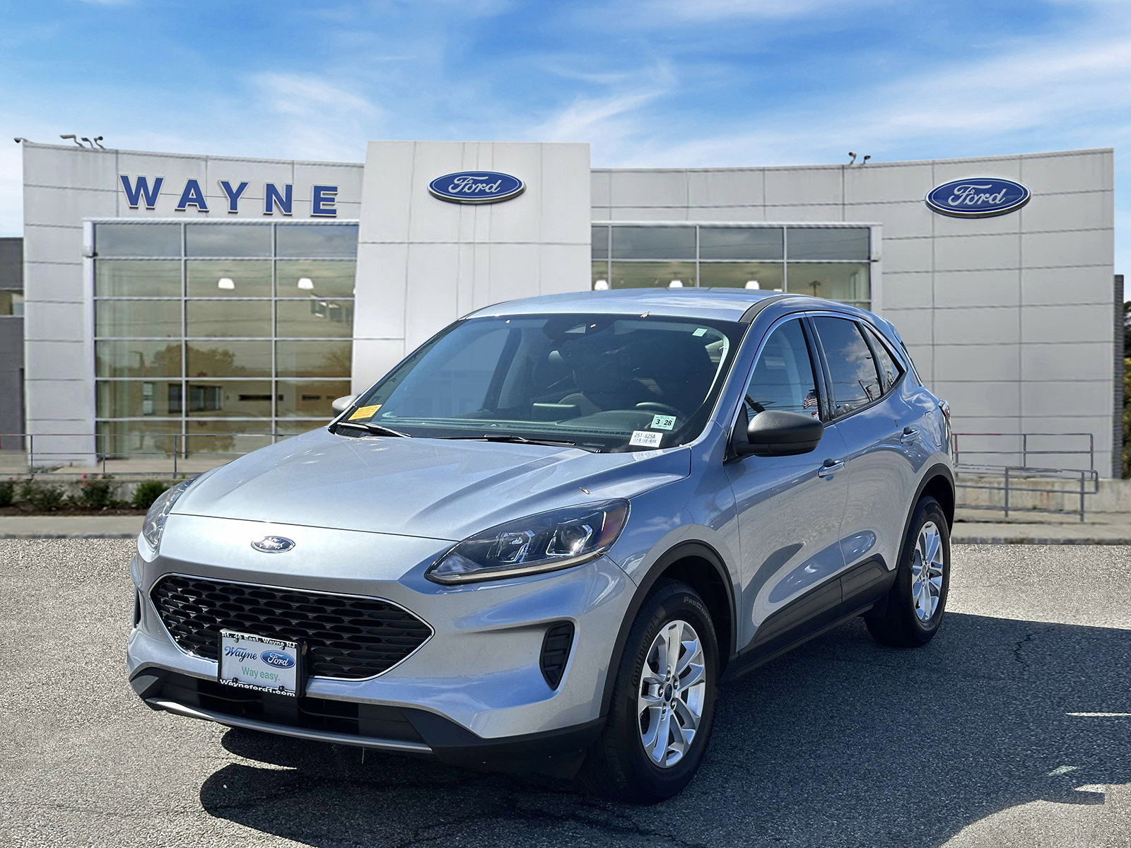 Certified 2022 Ford Escape SE w/ Cold Weather Package image 2