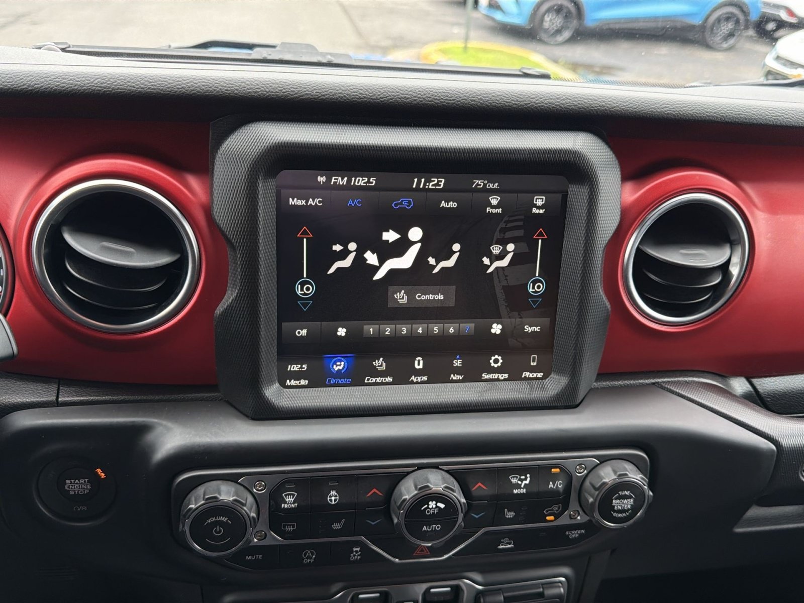 Used 2022 Jeep Wrangler Unlimited Rubicon w/ Steel Bumper Group AWD/4WD image 21