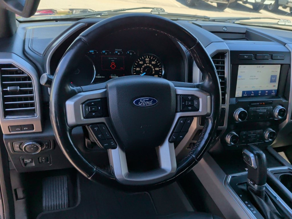 Used 2019 Ford F150 Platinum w/ Equipment Group 701A Luxury RWD image 18