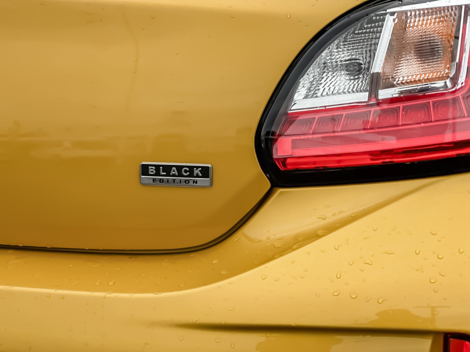 Used 2024 Mitsubishi Mirage Black Edition image 26