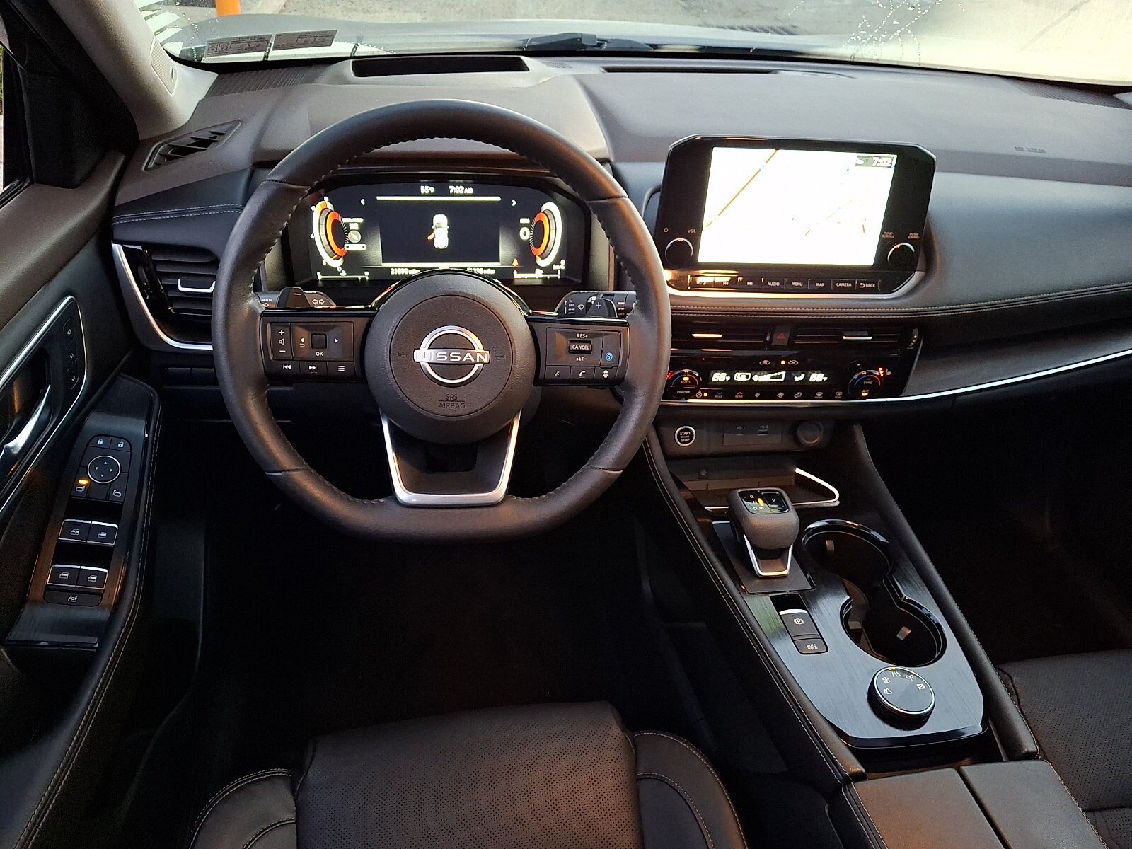 Certified 2023 Nissan Rogue Platinum w/ Platinum Premium Package AWD/4WD image 11